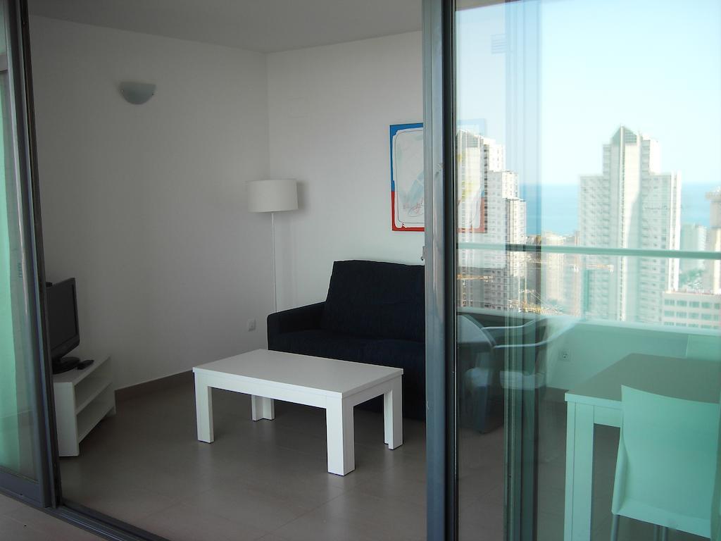 Apartamentos Con Terraza Torre D'Oboe By Renthas Benidorm Værelse billede